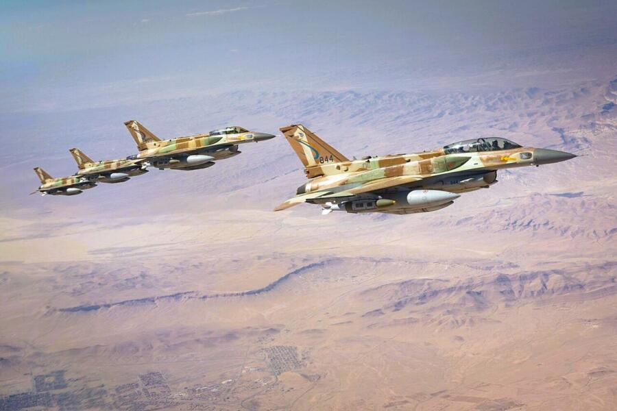 Irán advierte de contundente respuesta militar