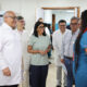 Mandataria inspecciona rehabilitación de hospitales dañados por el sismo en La Guaira