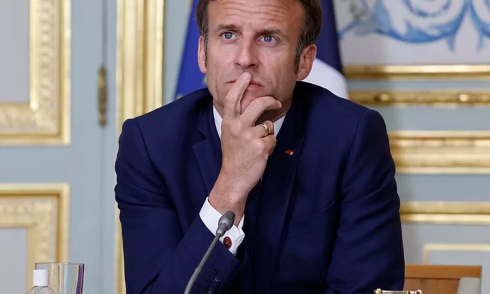 Francia: Macron arremete contra Trump por difundir noticias falsas