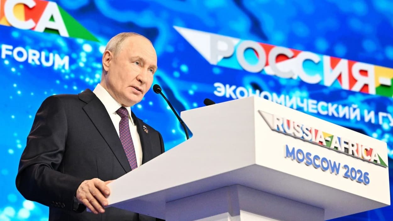 Rusia fortalece lazos económicos con África durante cumbre en Moscú
