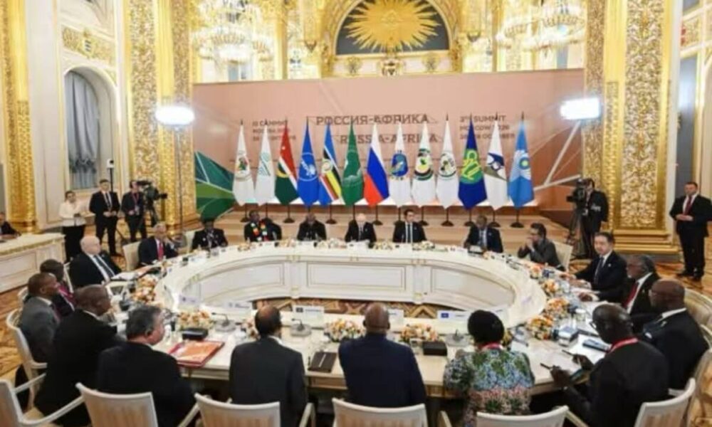 Rusia y África: Alianza estratégica y orden multipolar hacia 2030