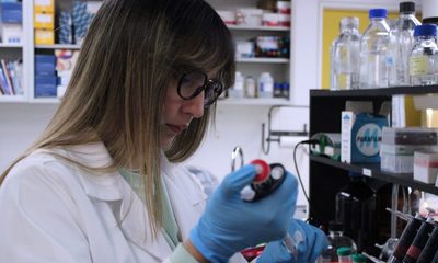 Extienden hasta el 28 de octubre convocatoria premio mujeres de la ciencia