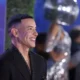 Daddy Yankee homenajea al amor en su nuevo álbum «La Postal»