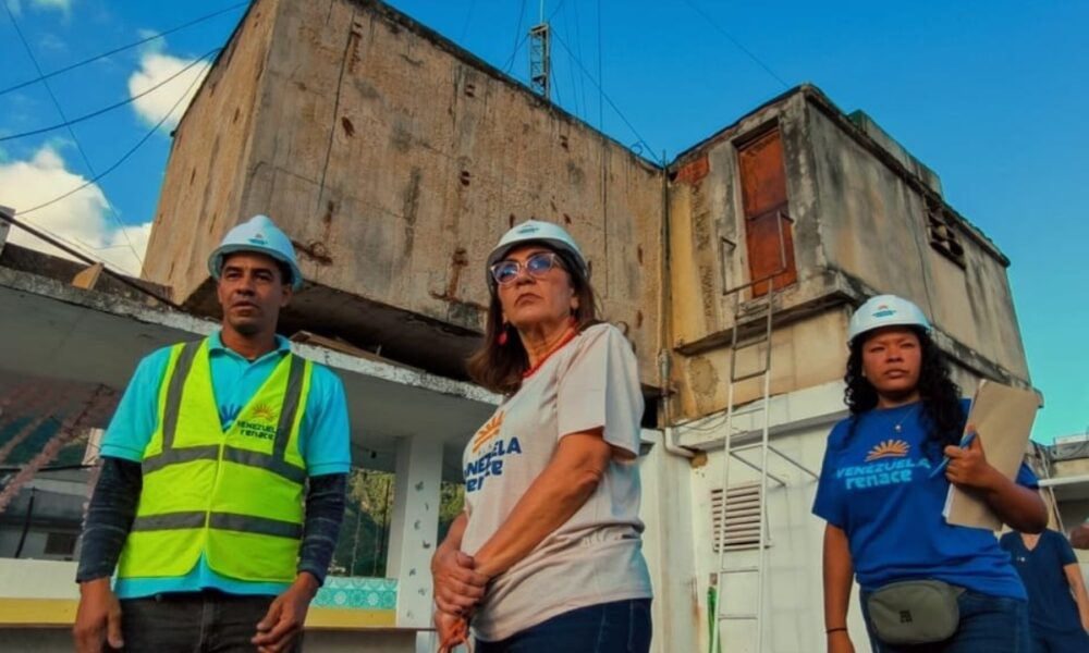 Avanzan labores de embellecimiento de 26 apartamento de Los Palos Grandes