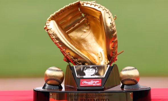 Receptor venezolano se alzará con el Guante de Oro en la MLB