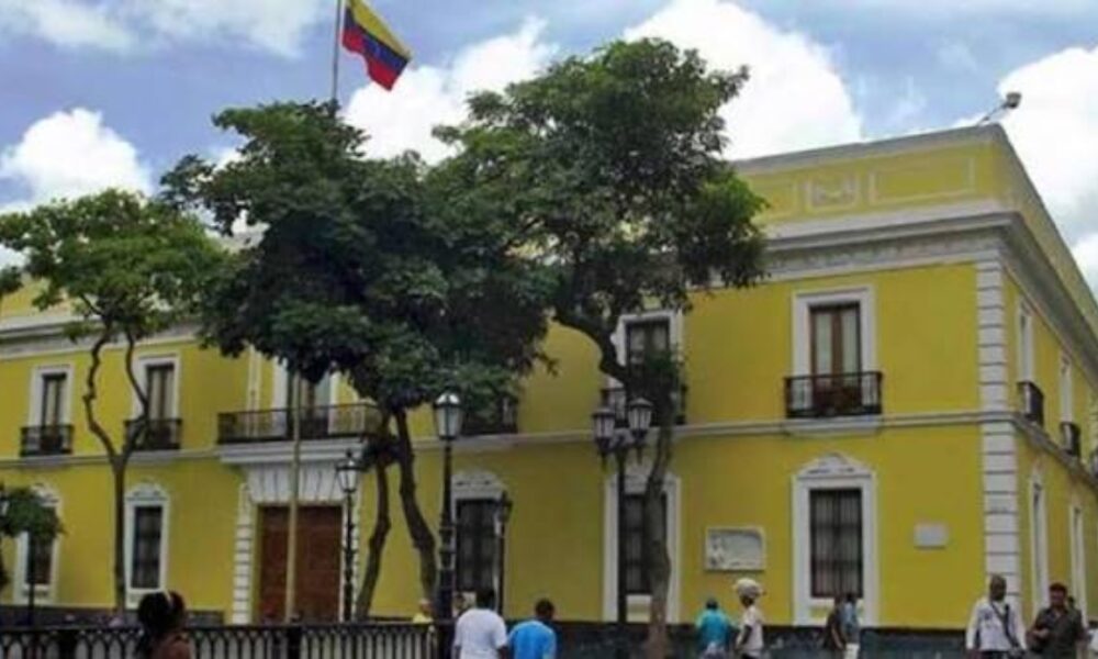 Venezuela rechaza declaraciones del canciller uruguayo Mario Lubetkin
