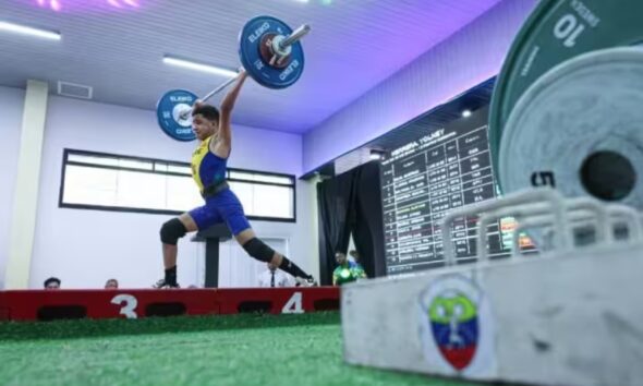 Allans Beltrán estrenó el medallero en la Copa Venezuela Renace de Pesas