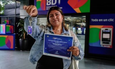 BDT entrega primeros créditos del Plan Venezuela Renace a familias afectadas por el terremoto