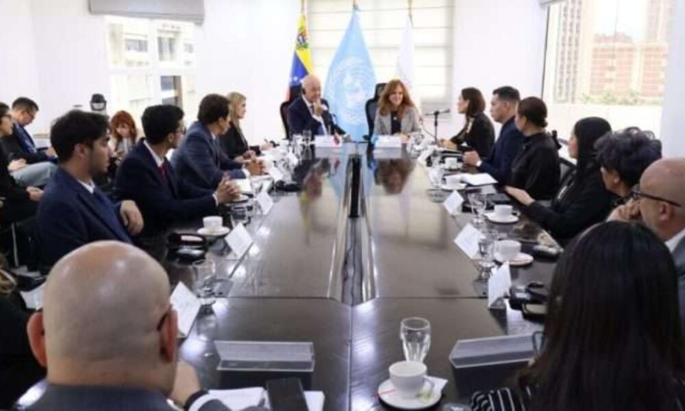 Venezuela y ACNUR fortalecen cooperación en materia de protección social